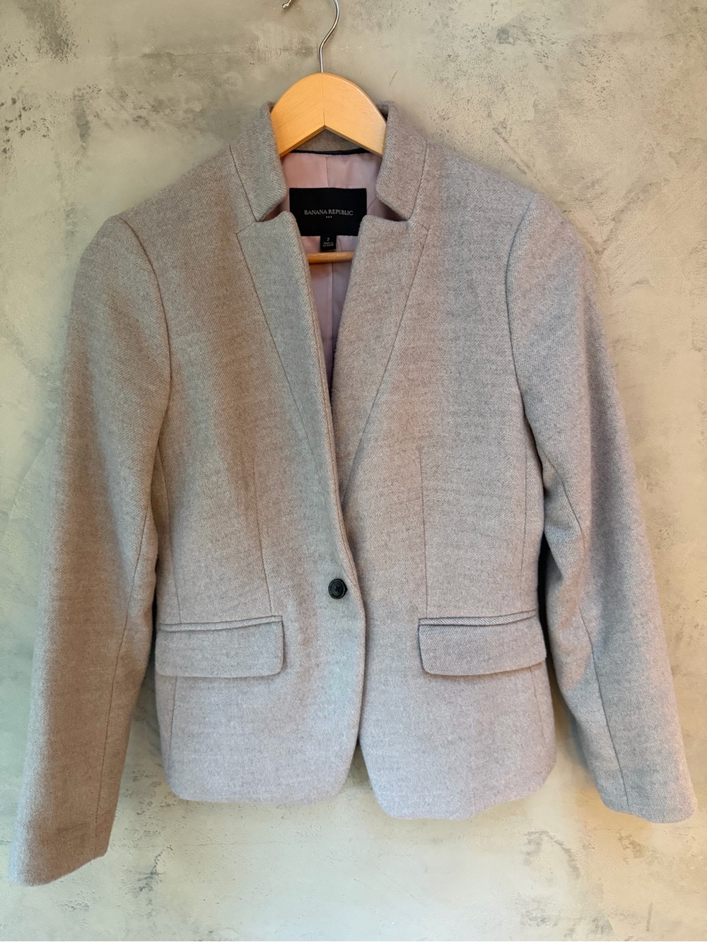 Banana Republic Gray Tailored Blazer - Size 2